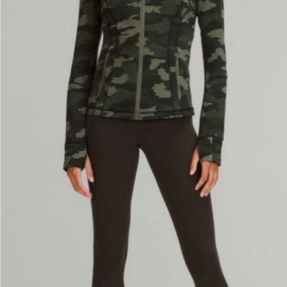Lululemon Camouflage Full-Zip Jacket - Picture 3 of 6